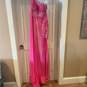 Ellie Wilde Pink One-Shoulder Prom Dress